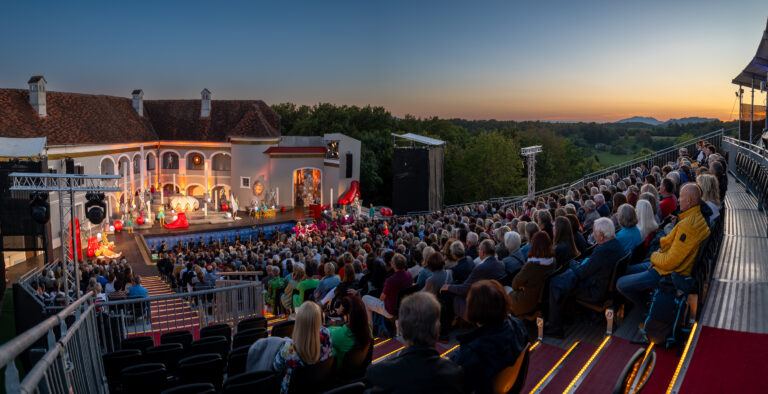 Schenke Freude mit dem Kultursommer 2024