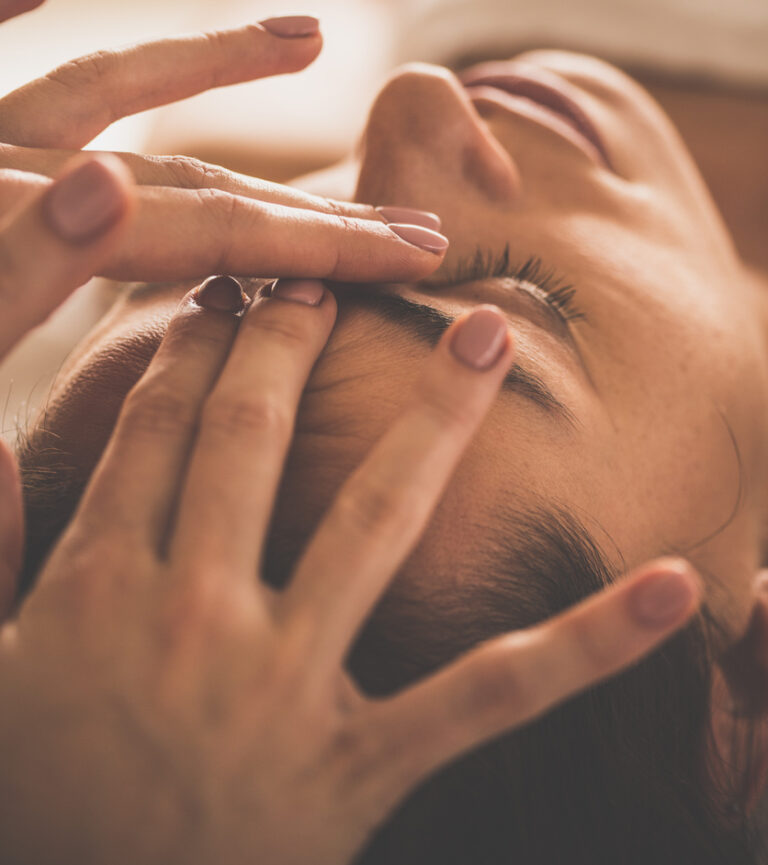 Mit Beauty Points & Massage ganz natürlich im Flow