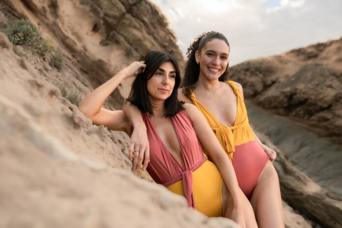 Swimsuit-YELLOW_DUNES-SOFT_ROSE-We_Are_Flowergirls-Swimwear-The_Dunes_Collection-Shooting1-32