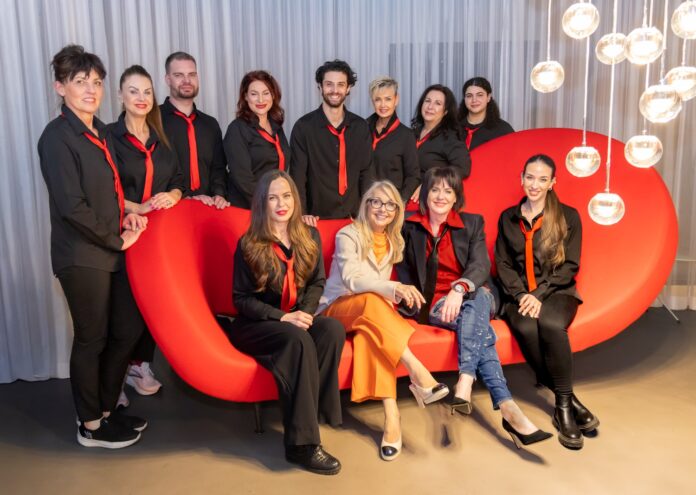 @Sandra Oblak_Look_Dr. Apfolterer_1030_240226_167